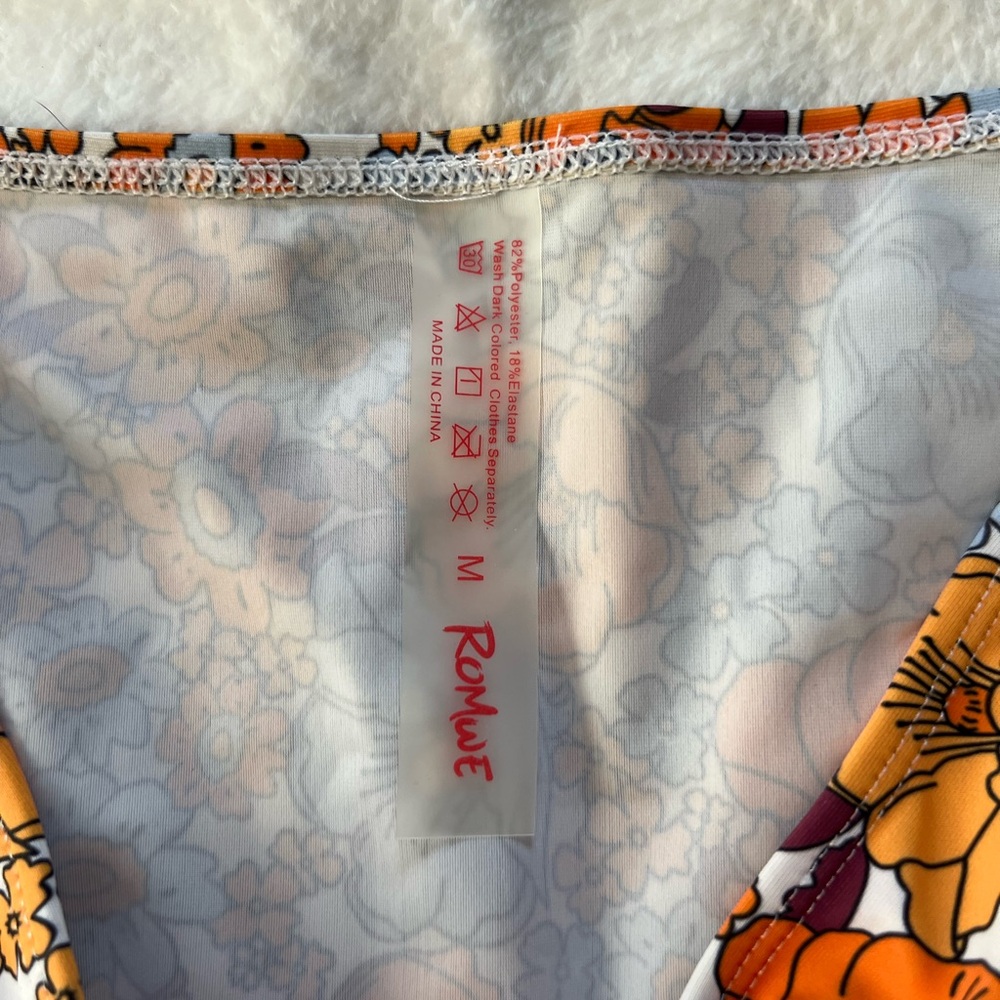 orange patterned bikini - Picture 2 of 2